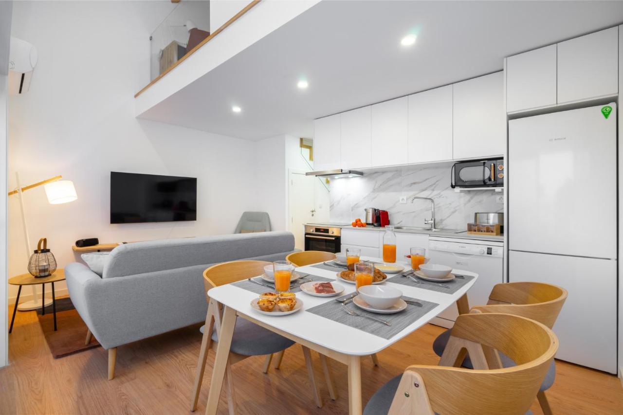 Whome Riverside View Premium Apartment W/ Ac & Terrace Porto Exteriér fotografie