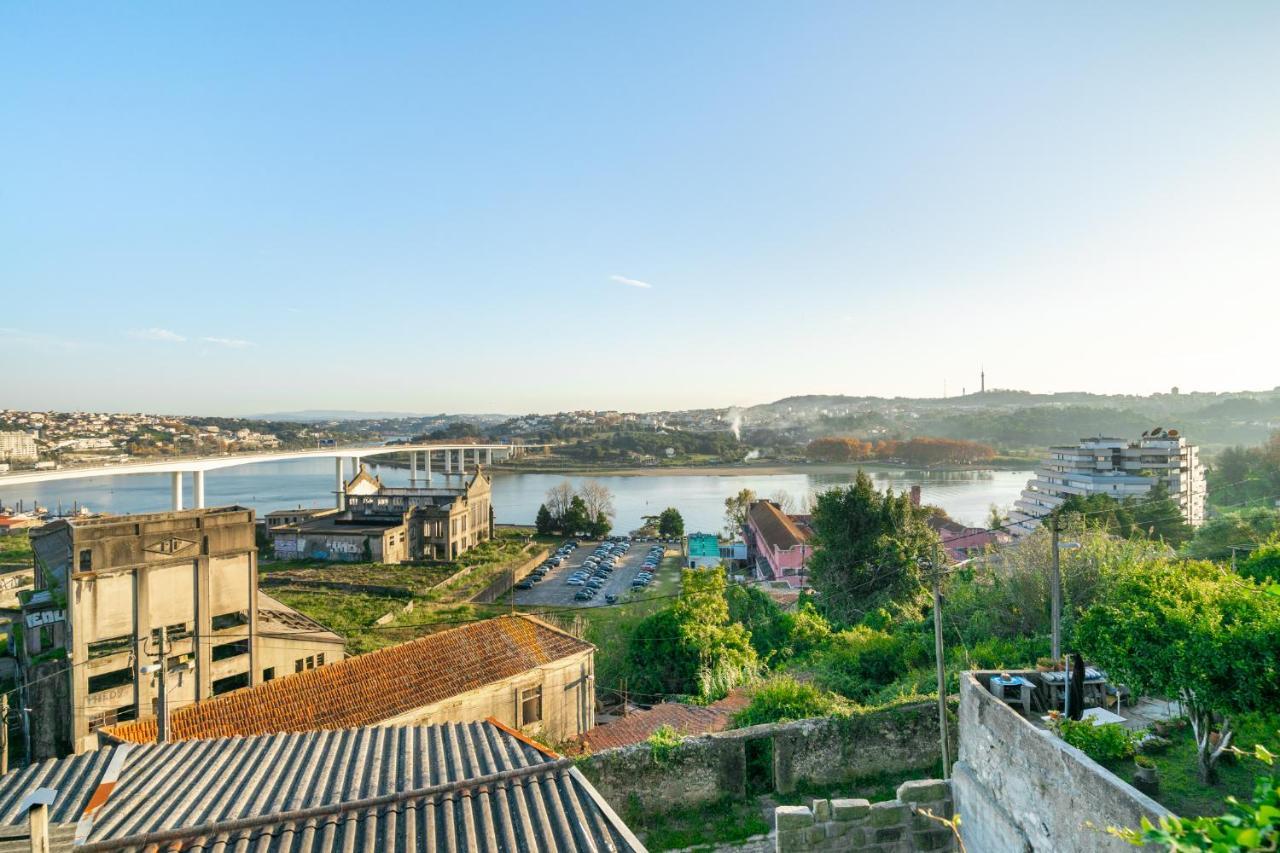 Whome Riverside View Premium Apartment W/ Ac & Terrace Porto Exteriér fotografie